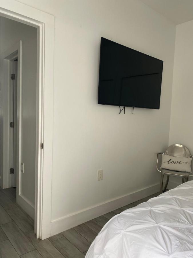 Modern & New,Excellent Location Miami Apartment Bagian luar foto